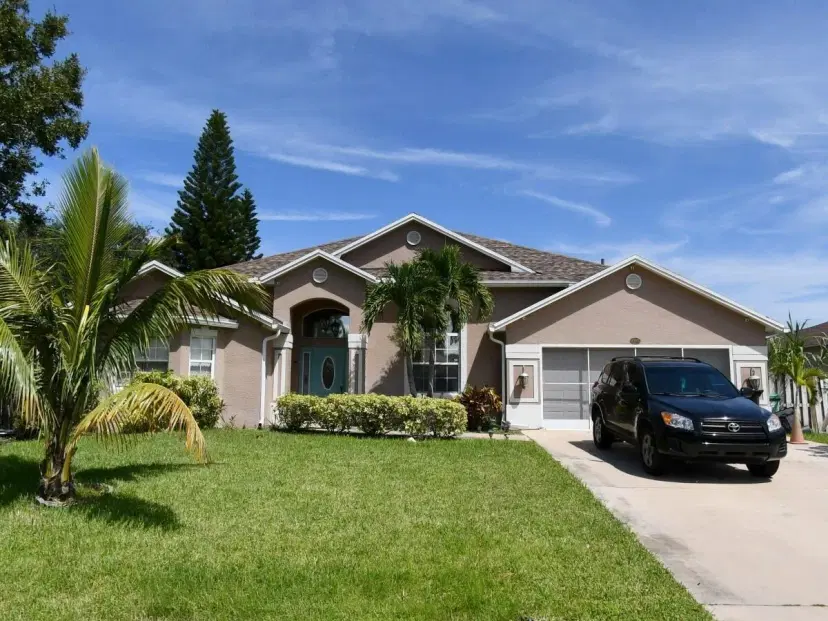 Picture of 1937 SW Davis Street, Port St Lucie FL 34953