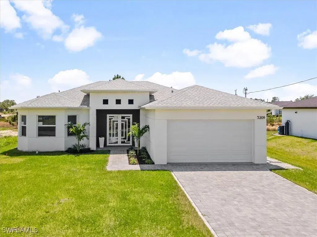 Picture of 3209 29Th St W, Lehigh Acres, FL 33971