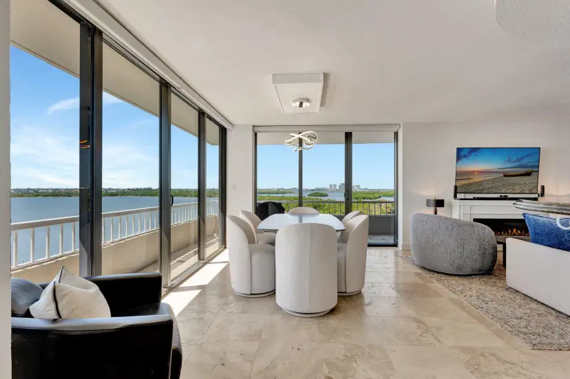 Picture of 5550 N Ocean Drive 7D, Singer Island FL 33404