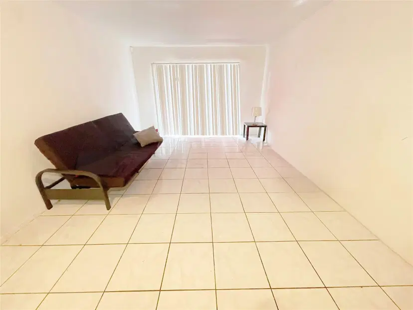 Picture of 2800 NW 56Th Ave E102, Lauderhill FL 33313