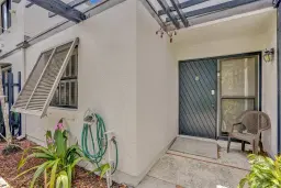 Picture of 1680 W Golfview Dr 1680, Pembroke Pines, FL 33026