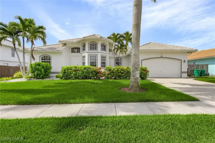 Picture of 42 Tahiti Rd, Marco Island FL 34145