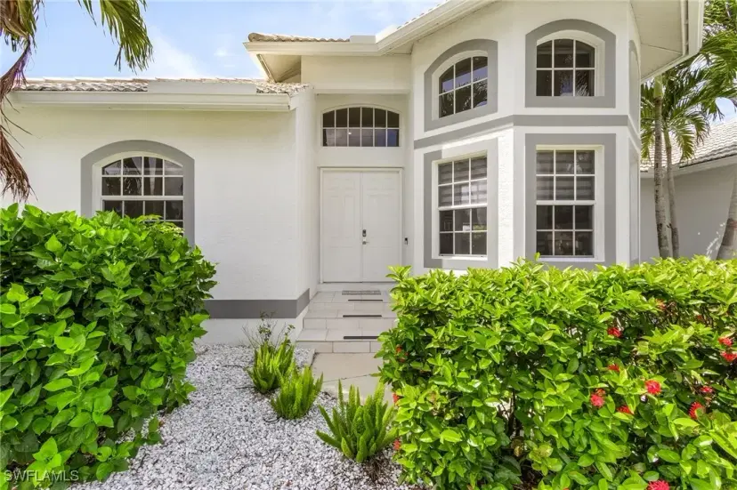 Picture of 42 Tahiti Rd, Marco Island FL 34145