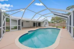 Picture of 18183 Jupiter Landings Drive, Jupiter, FL 33458