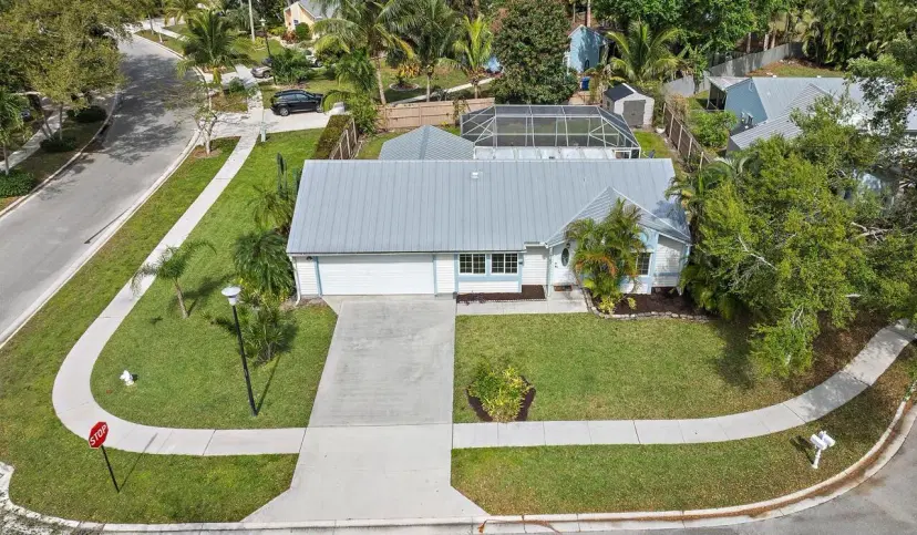 Picture of 18183 Jupiter Landings Drive, Jupiter FL 33458