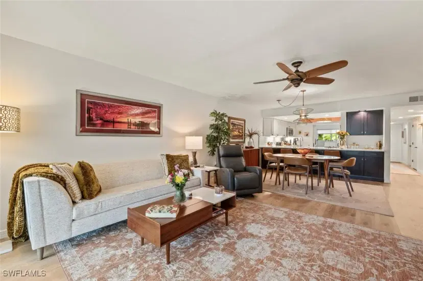 Picture of 16430 Timberlakes Dr 103, Fort Myers FL 33908