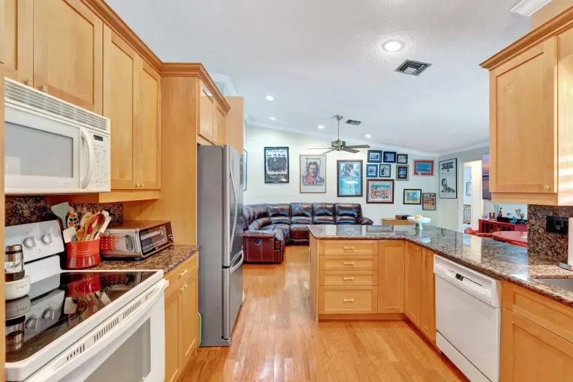 Picture of 5315 NW 65Th Ter, Coral Springs FL 33067