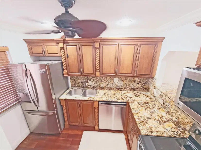 Picture of 139 Sparrow Dr 4B, Royal Palm Beach FL 33411