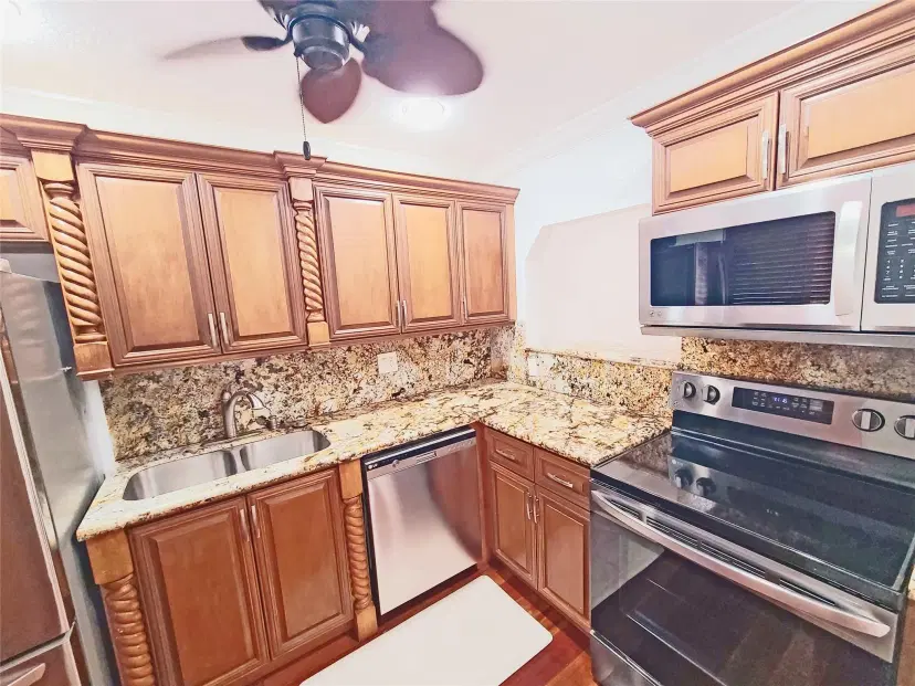 Picture of 139 Sparrow Dr 4B, Royal Palm Beach FL 33411