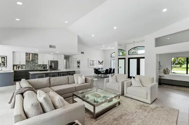Picture of 11020 Boca Woods Lane, Boca Raton FL 33428