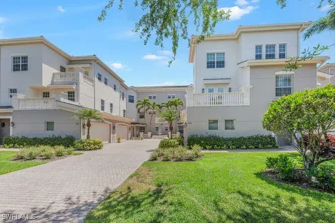 Picture of 554 Avellino Isles Cir 101, Naples, FL 34119