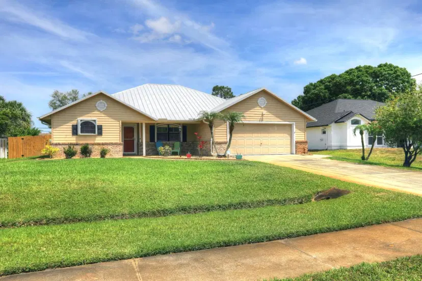 Picture of 1450 Bevan Drive, Sebastian FL 32958