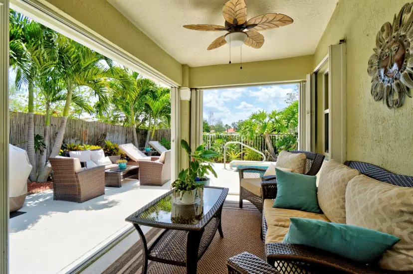 Picture of 113 Citrus Park Circle, Boynton Beach FL 33436