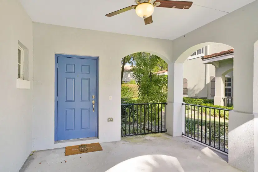 Picture of 119 Owl Pointe Circle, Jupiter FL 33458