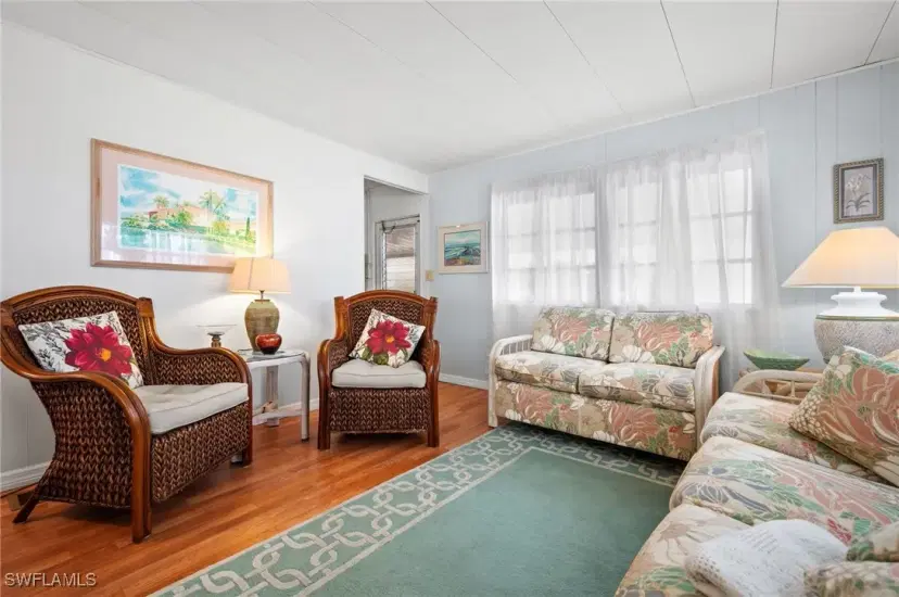 Picture of 65 San Remo Cir, Naples FL 34112