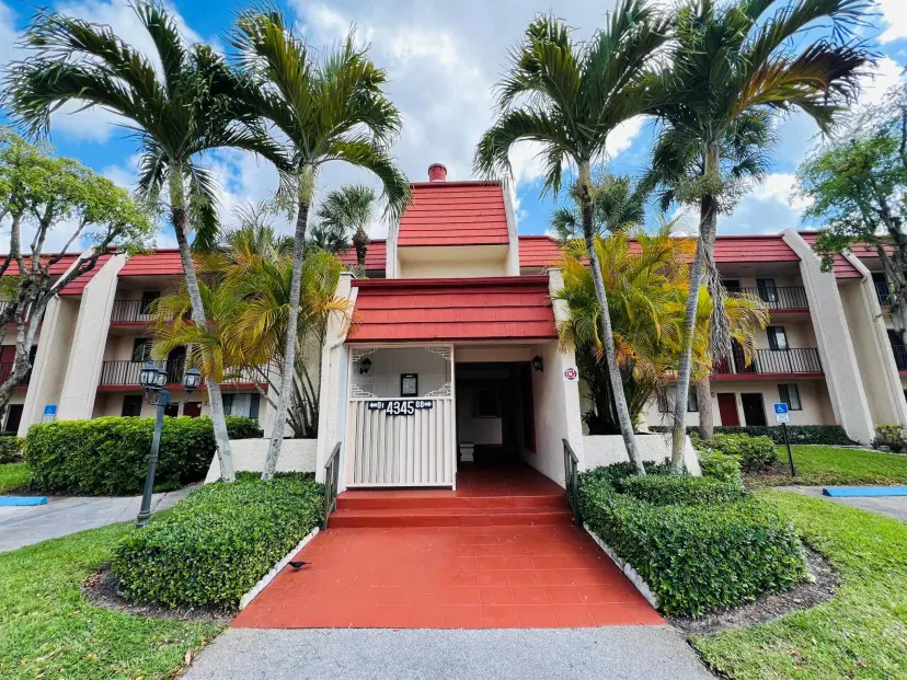 Picture of 4345 Trevi Court 108, Lake Worth FL 33467