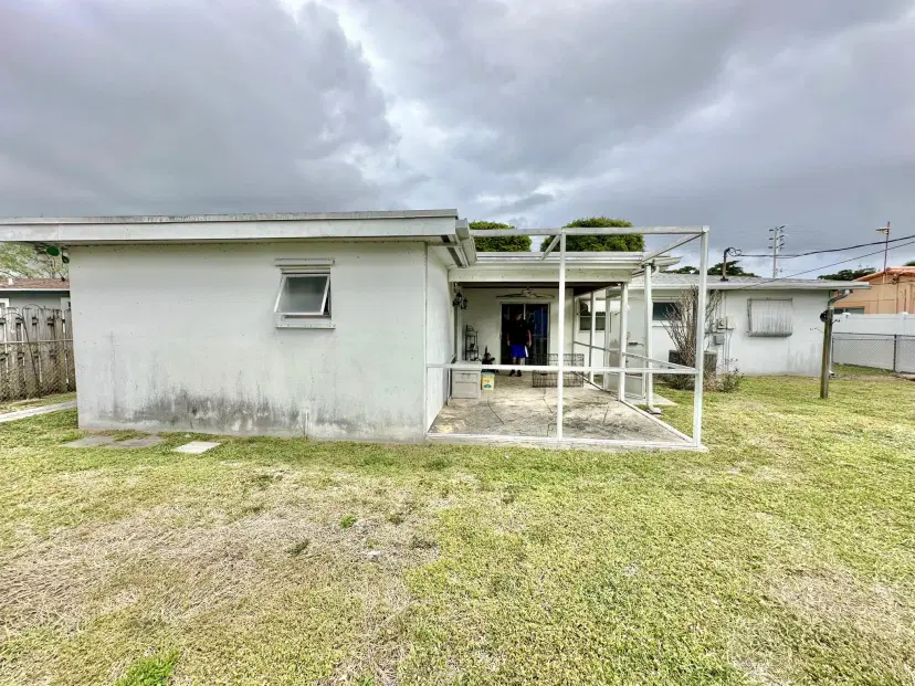 Picture of 3831 Engle Road, Lake Worth FL 33461