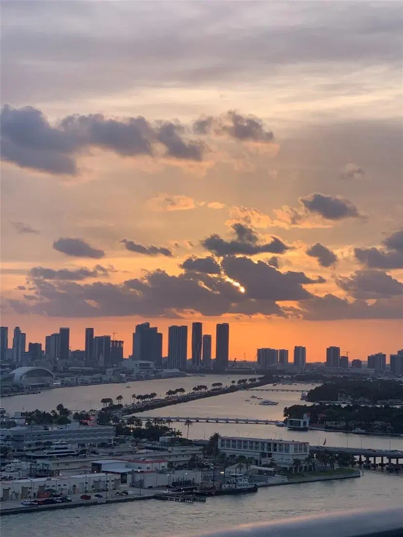Picture of 90 Alton Rd 2702, Miami Beach FL 33139
