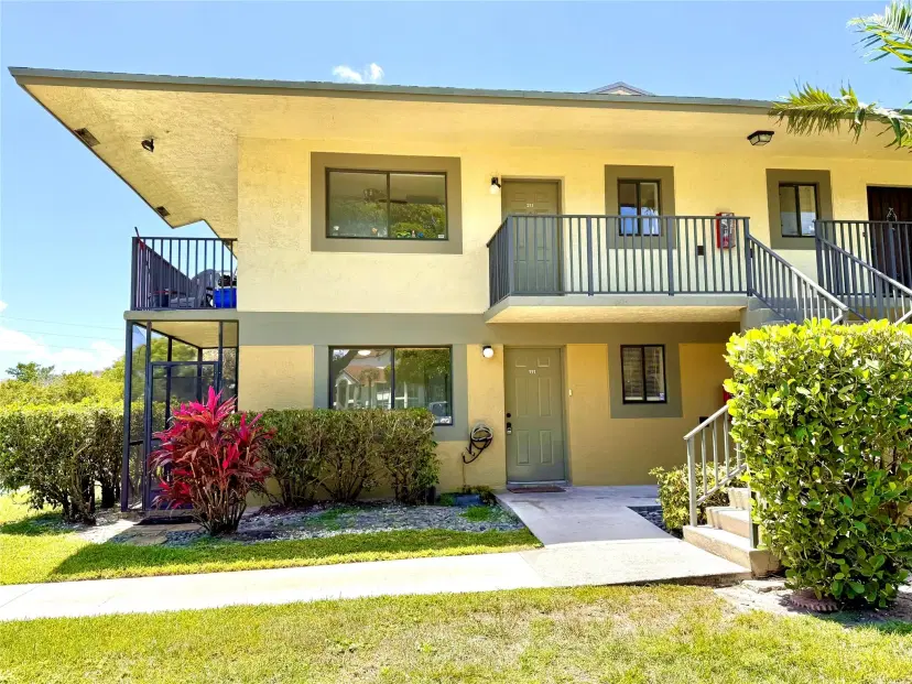 Picture of 567 Trace Cir 111, Deerfield Beach FL 33441