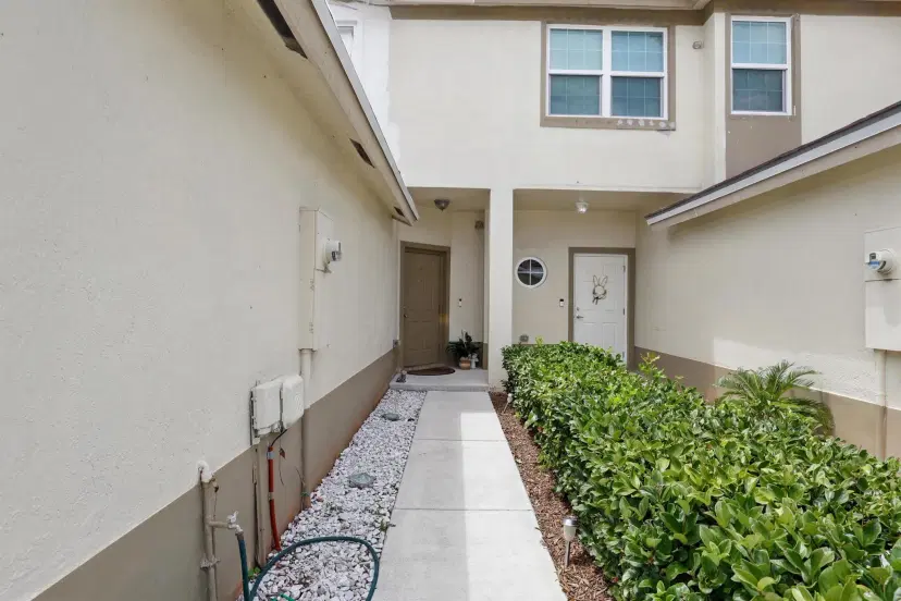 Picture of 7651 Sonesta Shores Drive, Lake Worth FL 33463