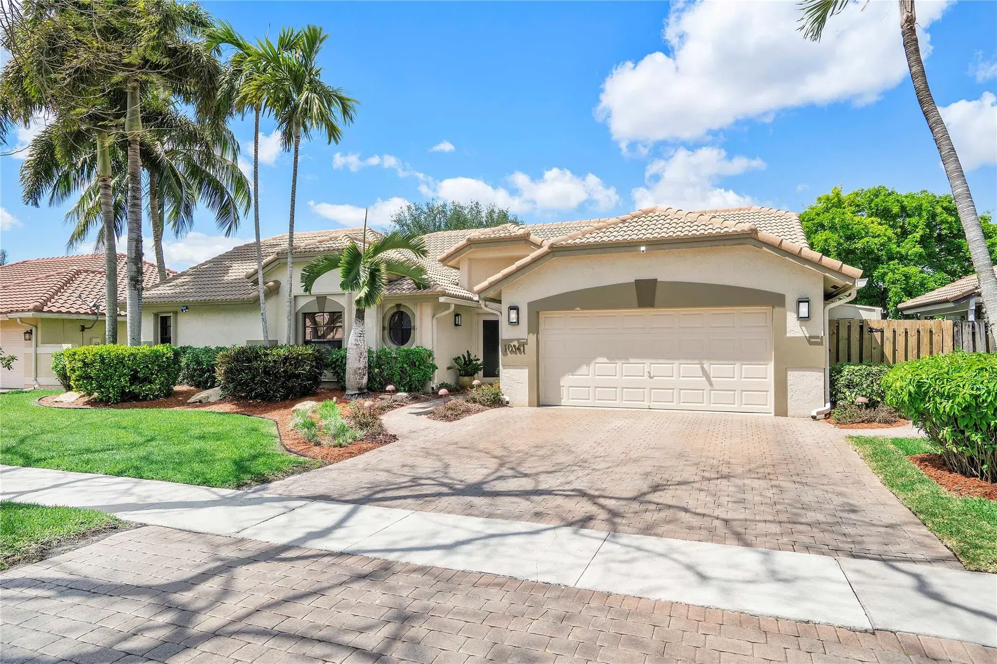 Picture of 10361 NW 18Th Pl, Plantation, FL 33322