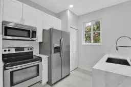 Picture of 324 Bayfront Drive, Boynton Beach, FL 33435