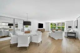 Picture of 100 Worth Avenue 220, Palm Beach, FL 33480