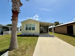 Picture of 33 SE Flamenco Way, Port St Lucie, FL 34952