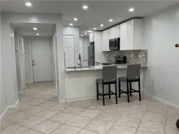 Picture of 6800 Cypress Rd 208, Plantation, FL 33317