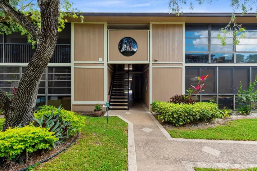 Picture of 7729 Ashmont Cir 112, Tamarac FL 33321
