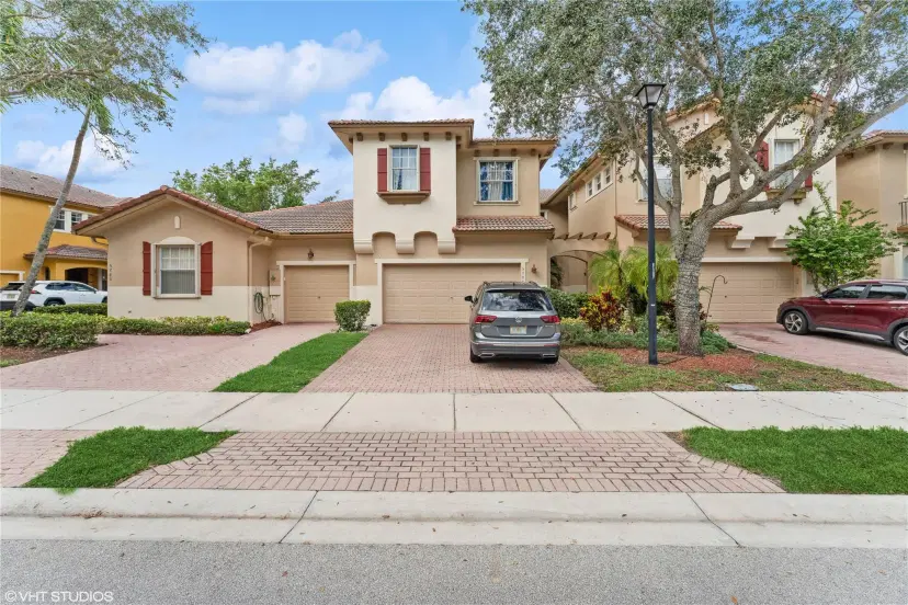 Picture of 5788 NW 119Th Ter 5788, Coral Springs FL 33076