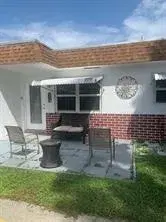 Picture of 409 B SW Natura Ave, Deerfield Beach FL 33441
