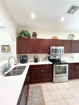 Picture of 9926 SW Eastbrook Circle, Port St Lucie, FL 34987