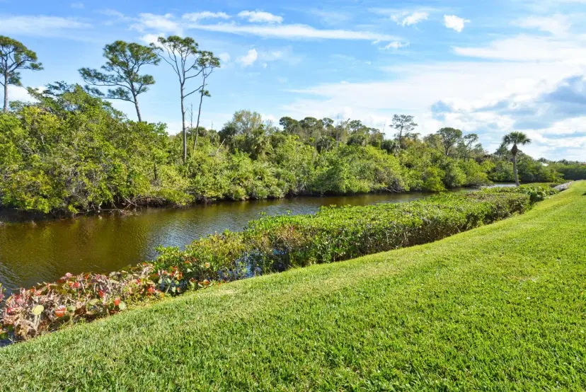Picture of 1600 NE Dixie Highway 14-102, Jensen Beach FL 34957