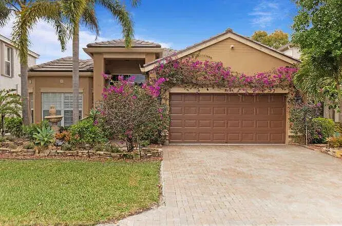 Picture of 10384 White Pinto Court, Lake Worth FL 33449