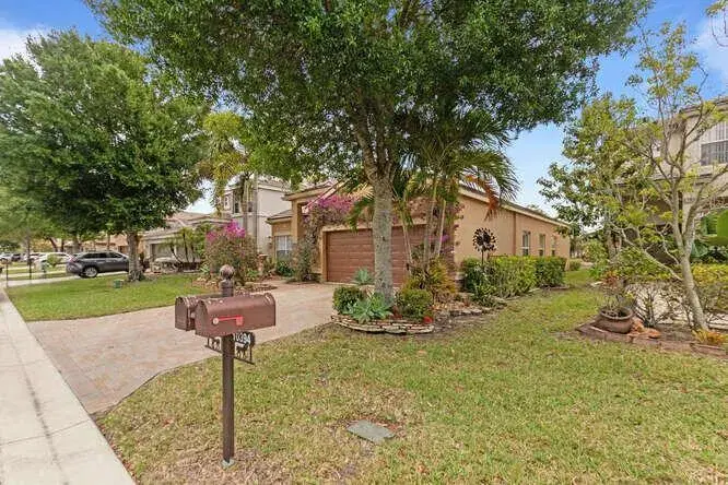 Picture of 10384 White Pinto Court, Lake Worth FL 33449