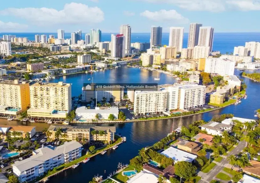 Picture of 419 Golden Isles Drive 107, Hallandale Beach FL 33009