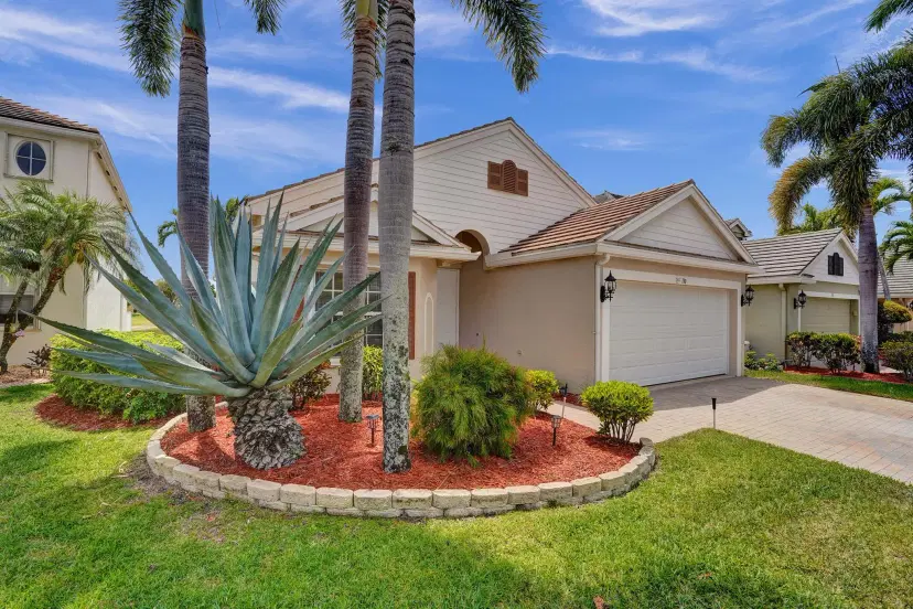 Picture of 110 Newberry Lane, Royal Palm Beach FL 33414