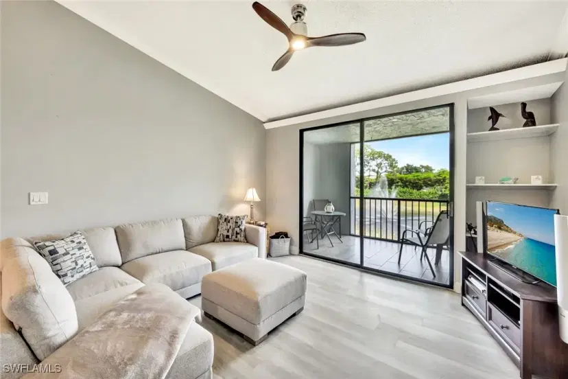 Picture of 13565 Eagle Ridge Dr 1122, Fort Myers FL 33912