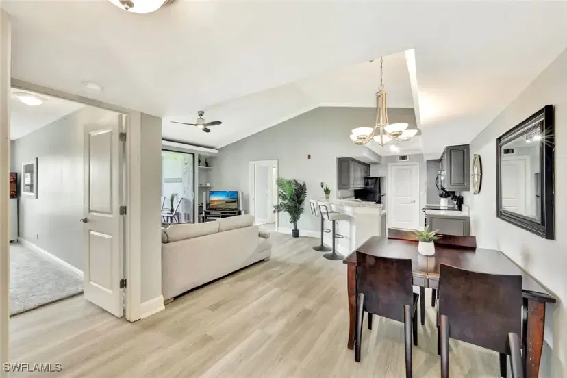 Picture of 13565 Eagle Ridge Dr 1122, Fort Myers FL 33912