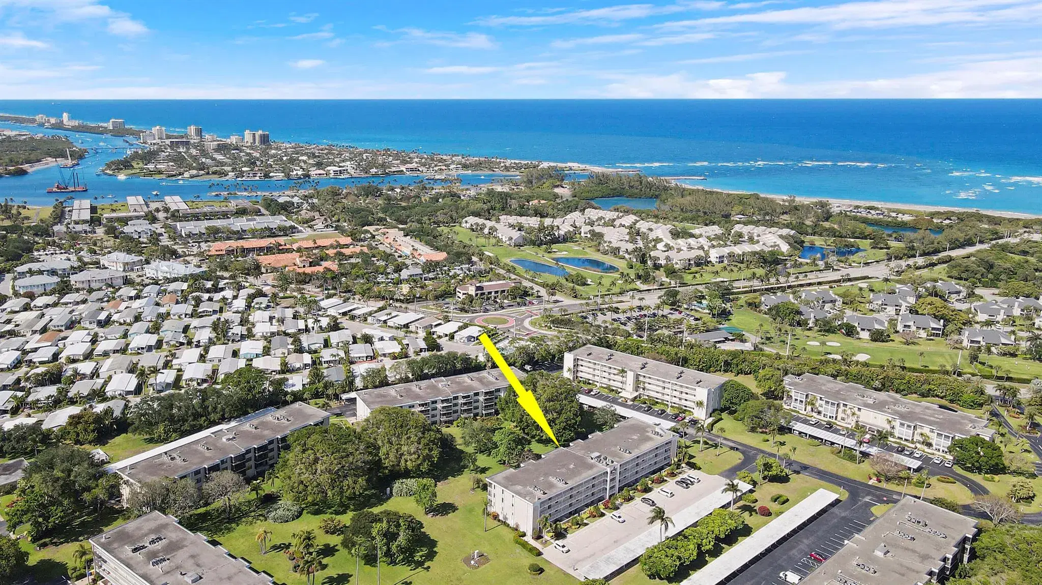 Picture of 300 N A1A 205J, Jupiter, FL 33477