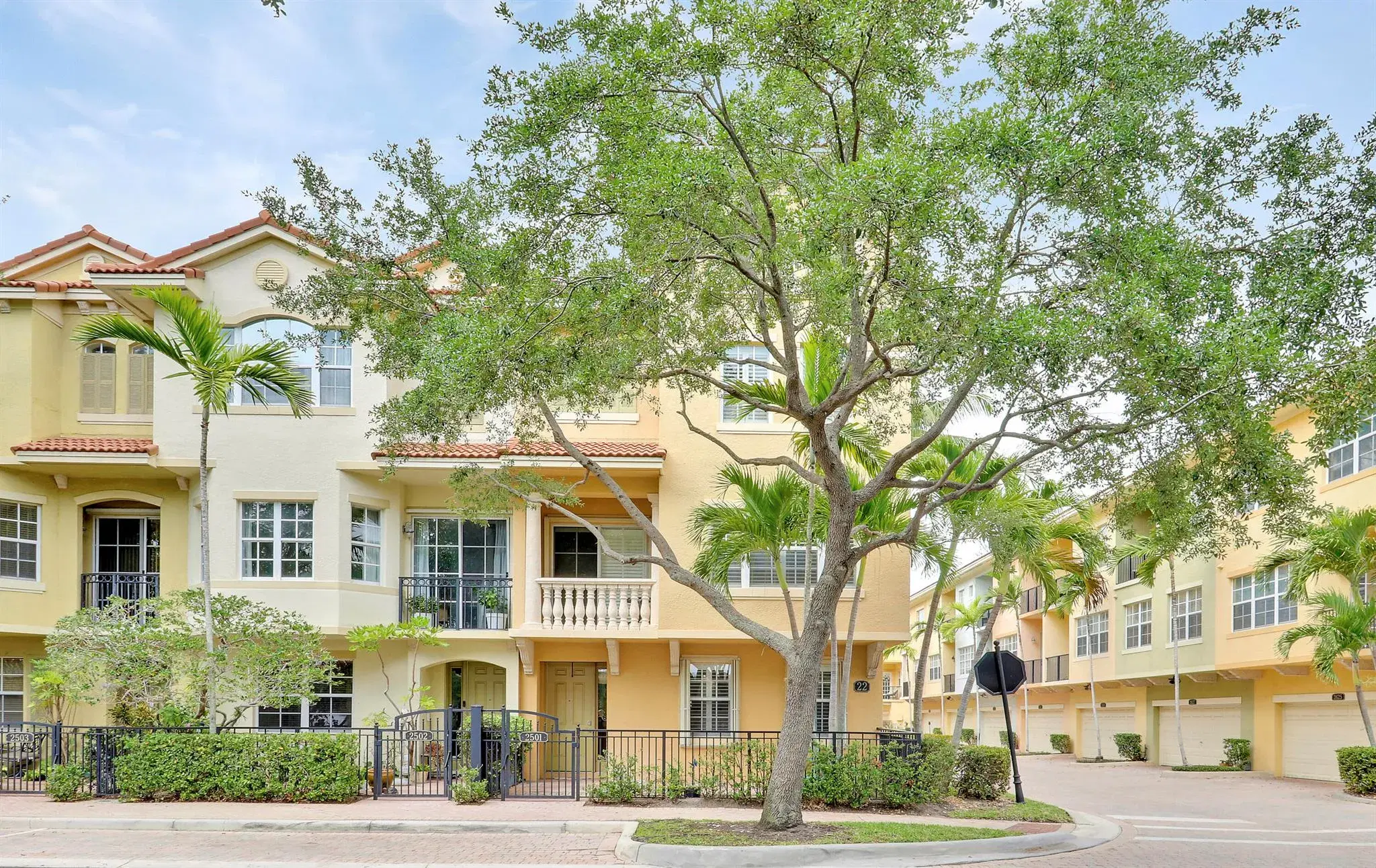 Picture of 2501 San Pietro Circle, Palm Beach Gardens, FL 33410