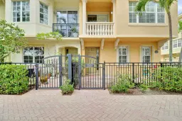 Picture of 2501 San Pietro Circle, Palm Beach Gardens, FL 33410