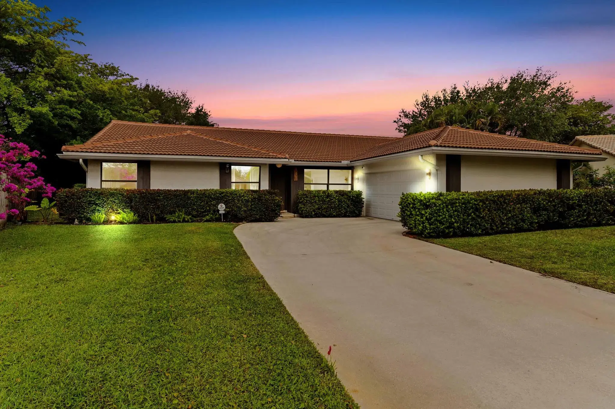 Picture of 148 NW 98Th Lane, Coral Springs, FL 33071
