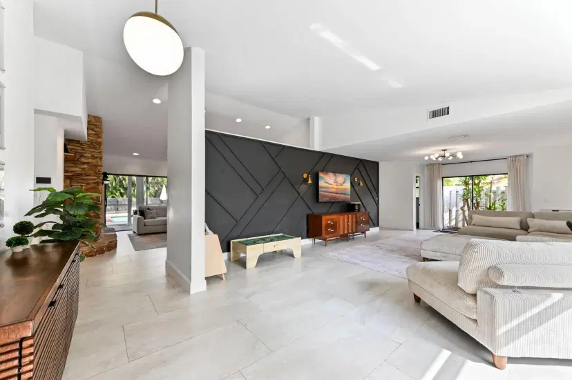 Picture of 148 NW 98Th Lane, Coral Springs FL 33071