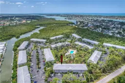 Picture of 3072 Sandpiper Bay Cir M202, Naples, FL 34112