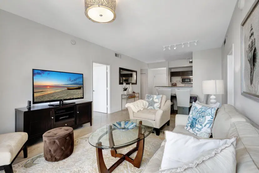 Picture of 550 Okeechobee Boulevard 504, West Palm Beach FL 33401