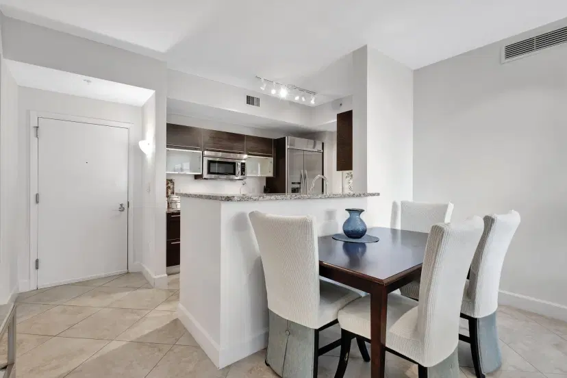 Picture of 550 Okeechobee Boulevard 504, West Palm Beach FL 33401