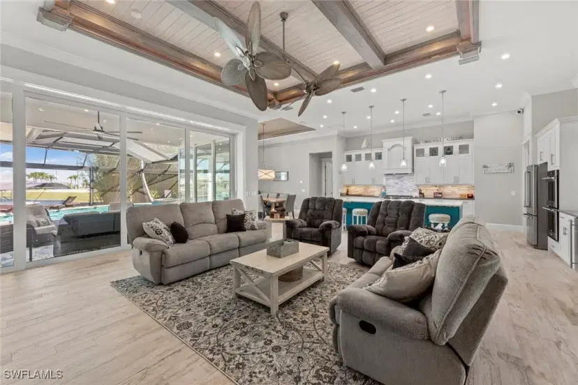 Picture of 921 W Cape Estates Cir, Cape Coral FL 33993