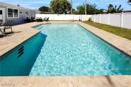 Picture of 8942 Forest St, Fort Myers, FL 33907